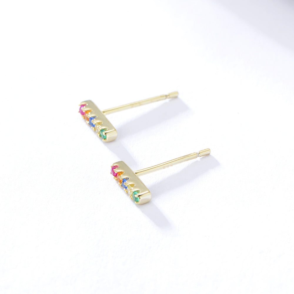 Zigzag stud earrings