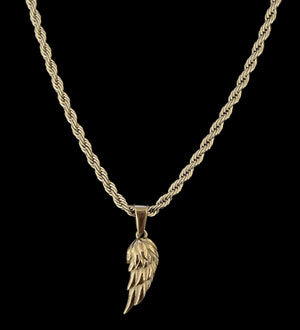 Necklaces stylish trendy and elegant jewelry for women